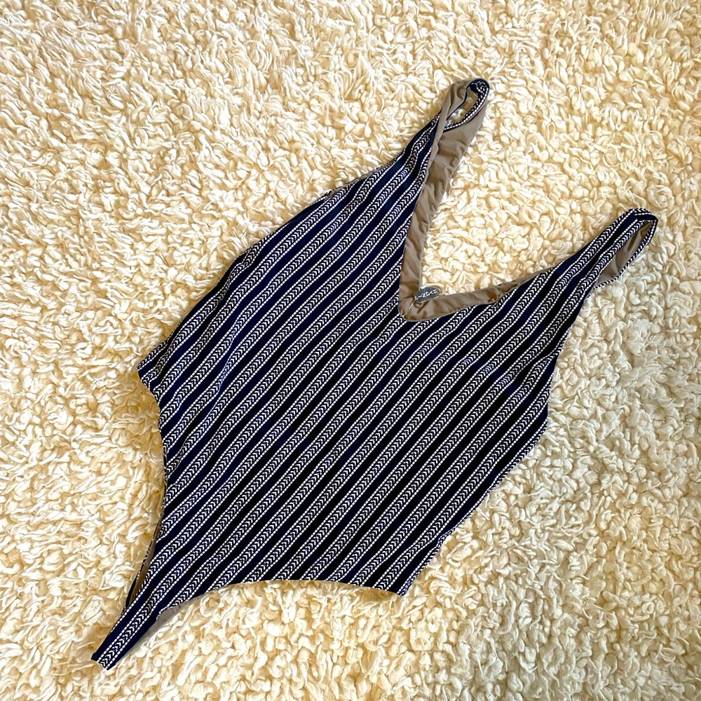 ☀️ Indah ☀️ Cheeky One-piece Swimsuit